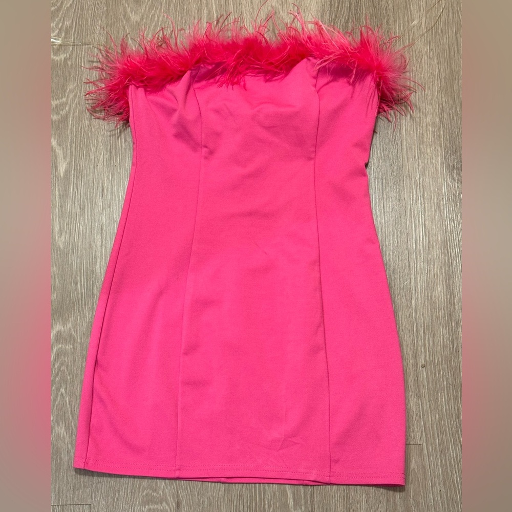 Utopia | Strapless Pink Mini Dress